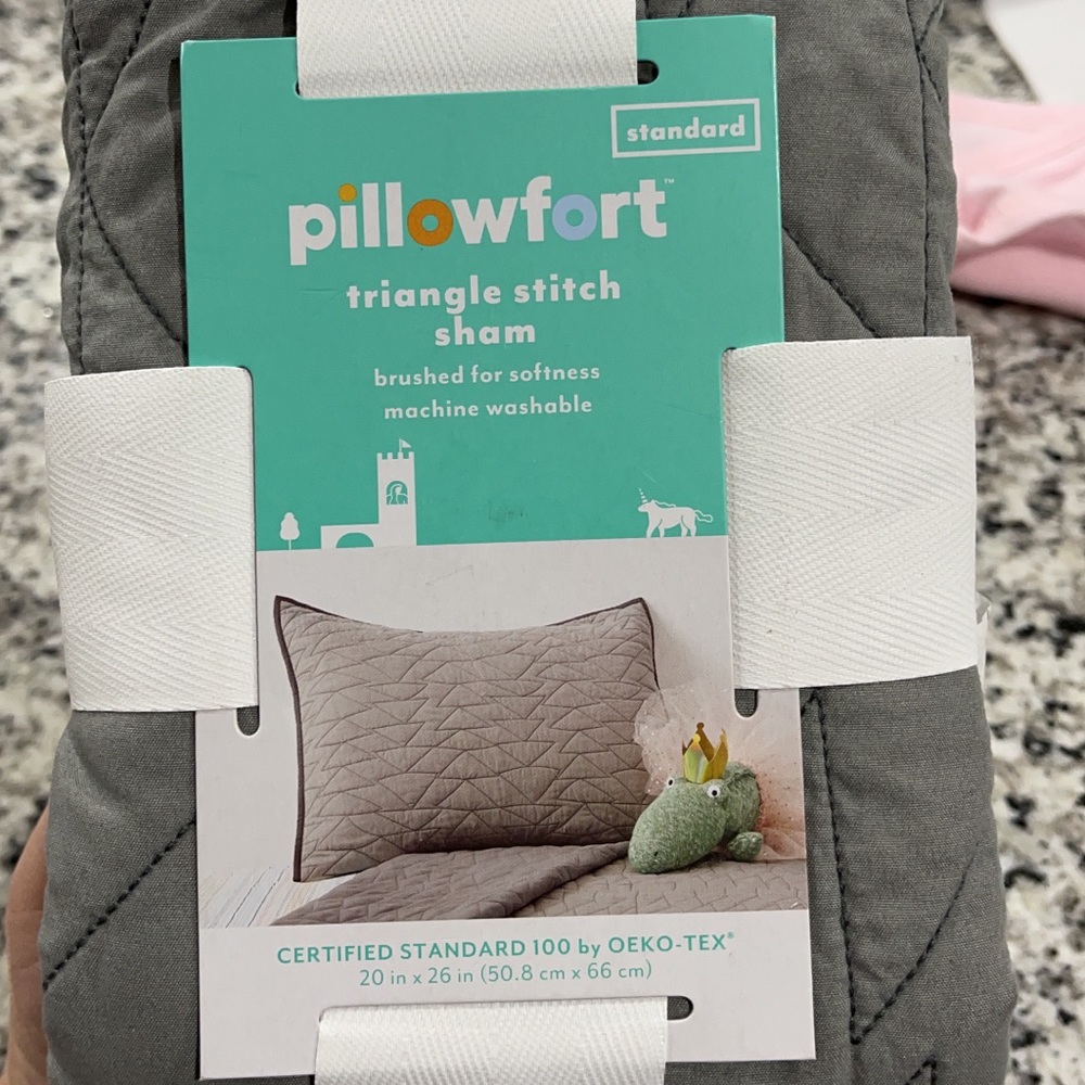 NEW pillowfort pillowcase